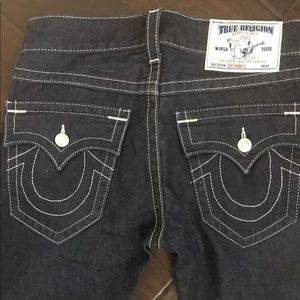 True Religion dark wash skinny jeans size 29
